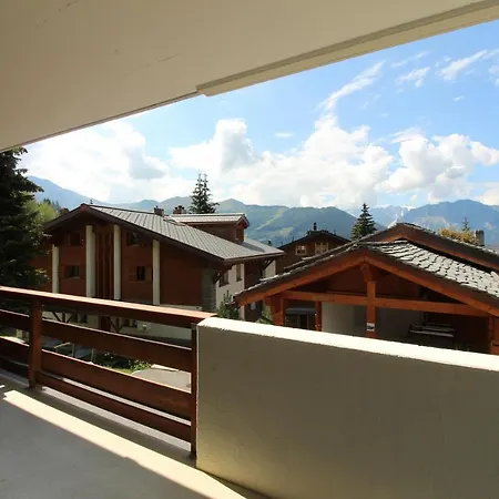 Skirama Apartment *